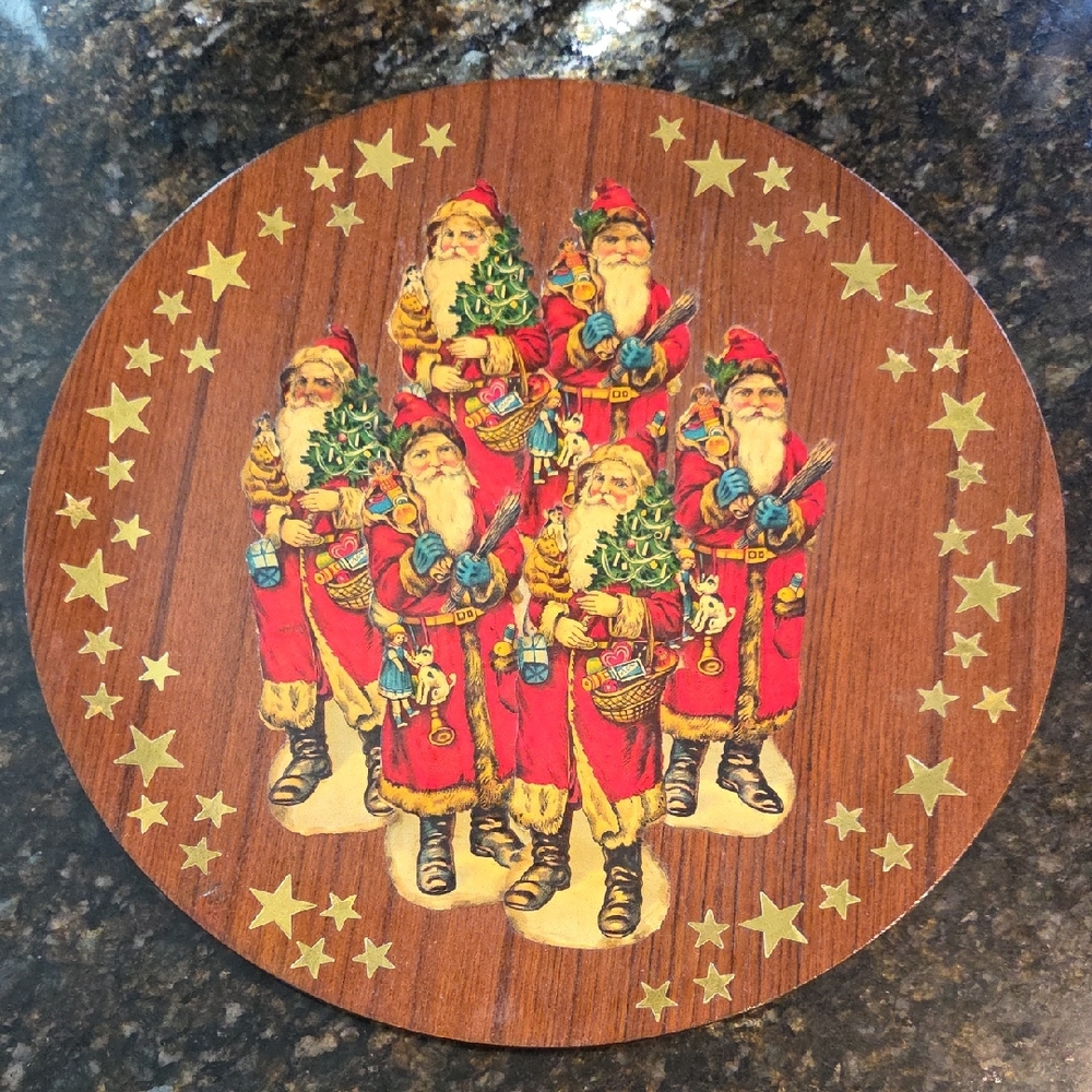 Festive Santa Claus Vintage Holiday Decor